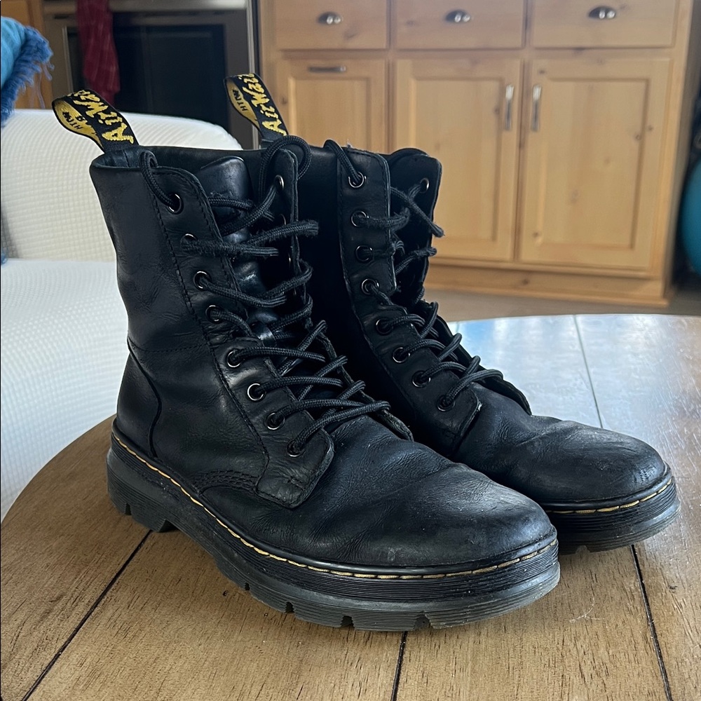 Dr. Martens Black Lace-Up Men's Combs Boots